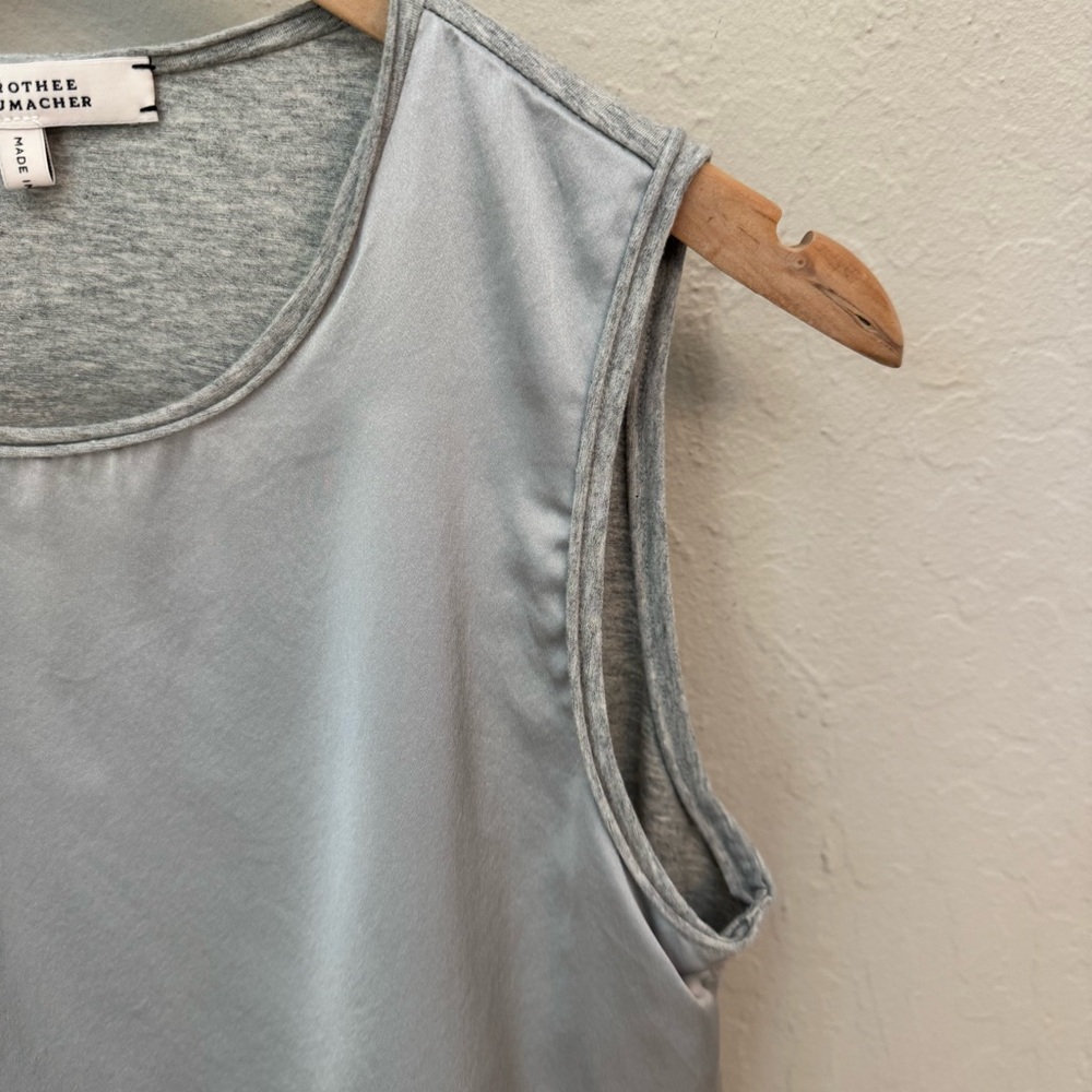 DOROTHEE SCHUMACHER Grey Satin Jersey Sleeveless Top Size 3/Medium - Picture 9 of 14